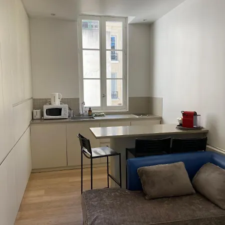 Renovated 1Br Next To The Eiffel Tower 公寓 *